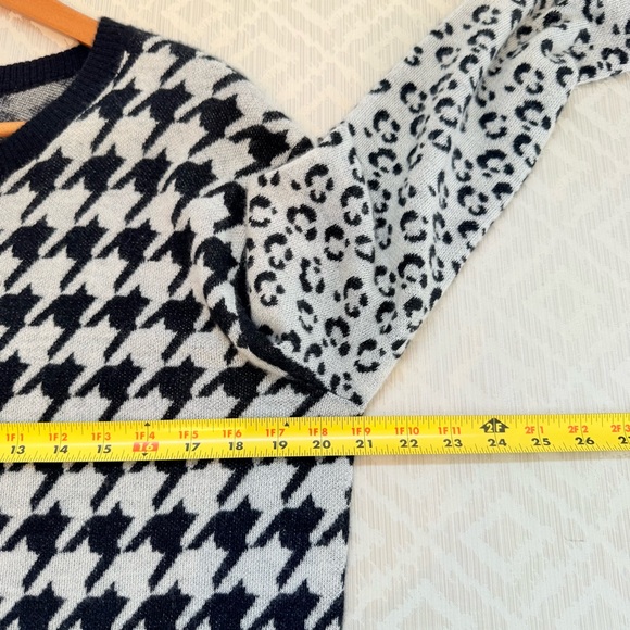 Banjo & Matilda Australia Cashmere Black and White Houndstooth Sweater Size L - Picture 5 of 6